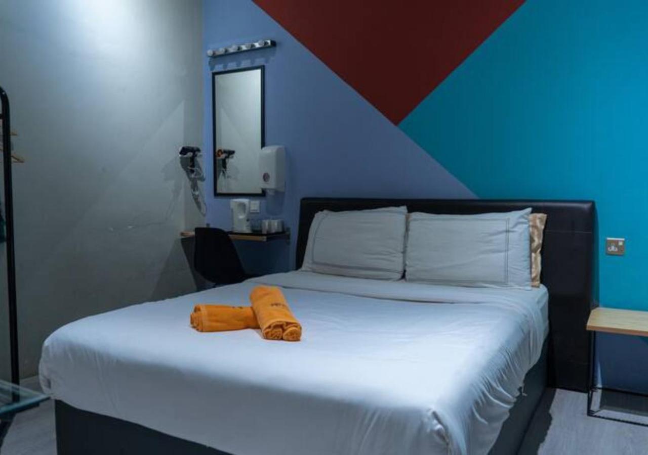 คาวี บูติค โฮเต็ล Hotel บรินชัง ภายนอก รูปภาพ