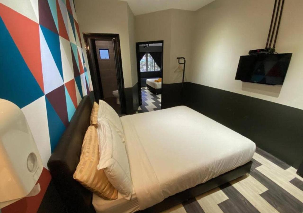 คาวี บูติค โฮเต็ล Hotel บรินชัง ภายนอก รูปภาพ